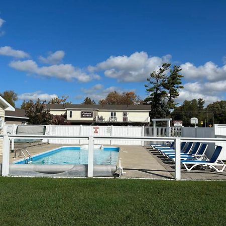 Centennial Motel Sauble Beach Luaran gambar